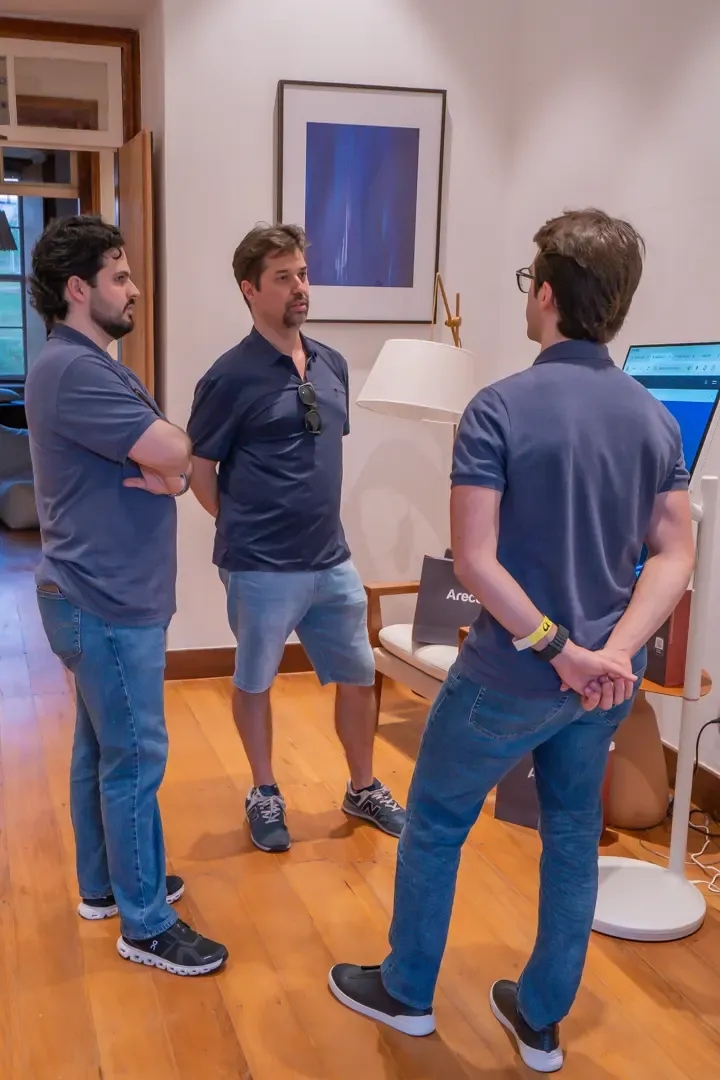 Apresentação interativa do VSat ERP Web