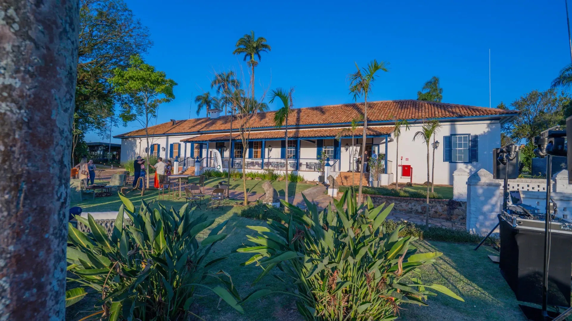 Área de lazer e eventos do Condomínio Alphaville Dom Pedro Zero