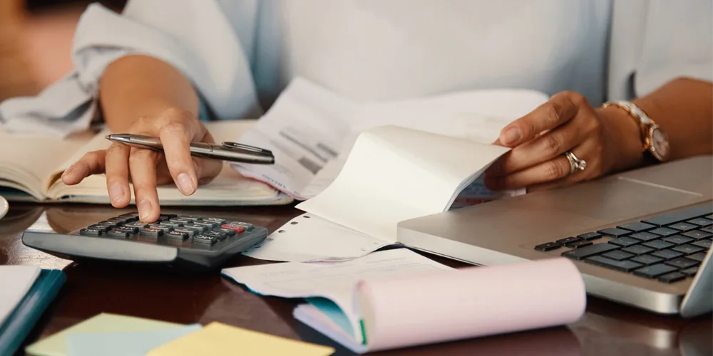 inadimplência de empresas atinge recorde em março